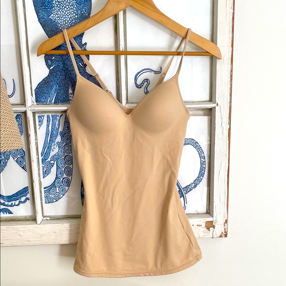 Maidenform Nude/Beige Seamless Camisole with Built-In Cups